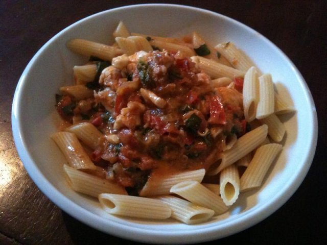 More crayfish pasta: Crayfish with Tomato, Basil & Cream Sauce